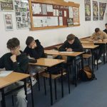 „Wśród żółtych pól rzepaku żuraw zrzucił pióro” – Ogólnopolski Test Ortograficzny