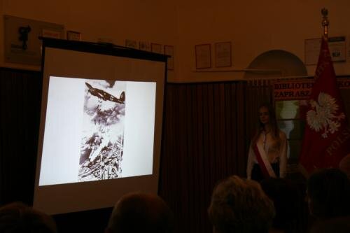 zswolborz.pl_zscku_w_wolborzu_Apel_z_okazji_80_rocznicy_wybuchu_II_wojny_swiatowej1