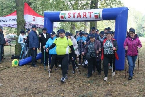 zswolborz.pl_zscku_w_wolborzu_III_Powiatowy_Rajd_Nordic_Walking9