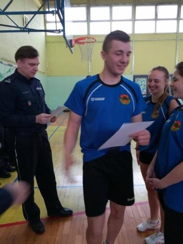 zswolborz.pl_zscku_w_wolborzu_Konkurs_dla_szkol_srednich_wojewodztwa_Lodzkiego_o_Puchar_Komendanta_Wojewodzkiego_Policji_w_Lodzi4