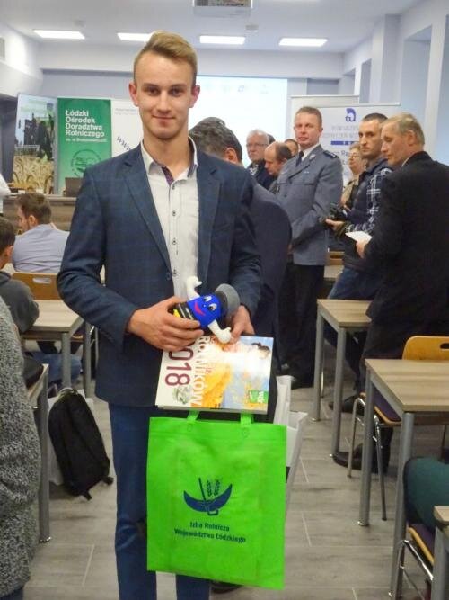 zswolborz.pl_zscku_w_wolborzu_Konkursu_wiedzy_o_bezpieczenstwie_pracy_w_rolnictwie3