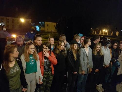 zswolborz.pl_zscku_w_wolborzu_OTRZESINY_przyjaciele_klas_pierwszych_w_poczet_mieszkancow_Internatu5