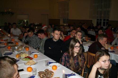 zswolborz.pl_zscku_w_wolborzu_Spotkanie_wigilijne_Bog_sie_rodzi_w_naszych_sercach11