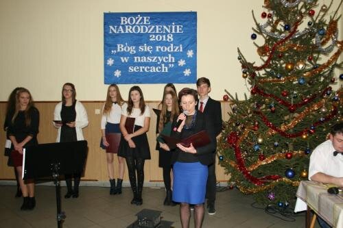 zswolborz.pl_zscku_w_wolborzu_Spotkanie_wigilijne_Bog_sie_rodzi_w_naszych_sercach13