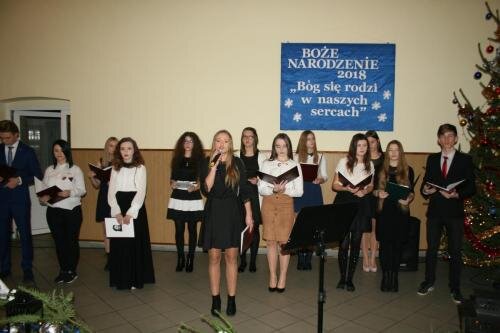 zswolborz.pl_zscku_w_wolborzu_Spotkanie_wigilijne_Bog_sie_rodzi_w_naszych_sercach2