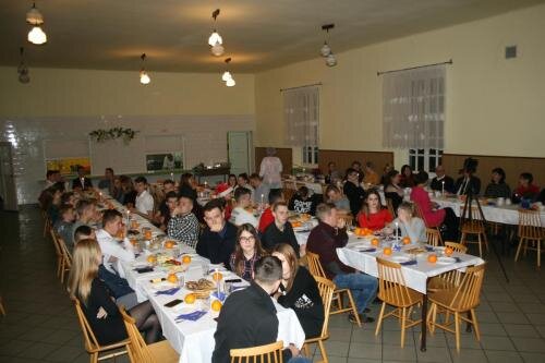 zswolborz.pl_zscku_w_wolborzu_Spotkanie_wigilijne_Bog_sie_rodzi_w_naszych_sercach8