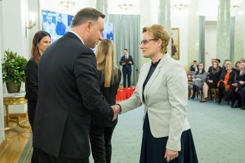 zswolborz.pl_zscku_w_wolborzu_Spotkanie_z_Prezydentem_Rzeczypospolitej_Polskiej_Andrzejem_Duda-Laury_w_konkursie_Mistrzowie_i_Patrioci1