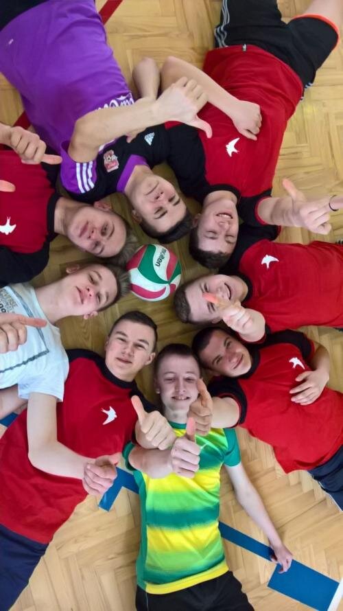 zswolborz.pl_zscku_w_wolborzu_Szkolny_turniej_pilki_siatkowej-III_tps_i_ti_mistrzem4