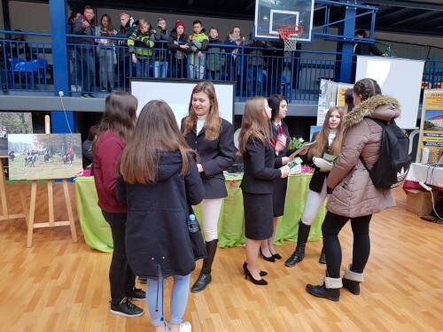 zswolborz.pl_zscku_w_wolborzu_Targi_edukacyjne_w_Skierniewicach5