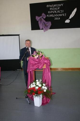 zswolborz.pl_zscku_w_wolborzu_Uroczyste_obchody_dnia_Edukacji_Narodowej10