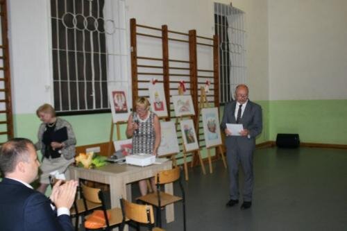 zswolborz.pl_zscku_w_wolborzu_Uroczystosc_jubileuszu_100_rocznicy_odzyskania_przez_Polske_niepodleglosci_połaczona_z_promocyjna_impreza_plenerowa_w_parku_Majowka_w_plenerze12