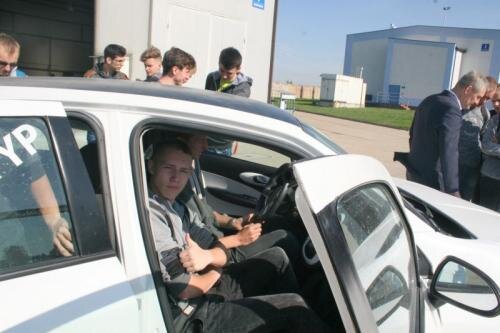 zswolborz.pl_zscku_w_wolborzu_Wizyta_w_fabryce_nowej_Syreny2