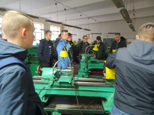 zswolborz.pl_zscku_w_wolborzu_Wycieczka_do_CKP_w_Piotrkowie_Trybunalskim4