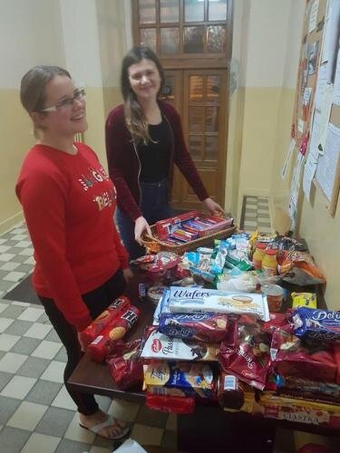 zswolborz.pl_zscku_w_wolborzu_Zbiorka_slodyczy_dla_dzieci_Domu_Opieki_Spolecznej_w_Swiebodzicach4