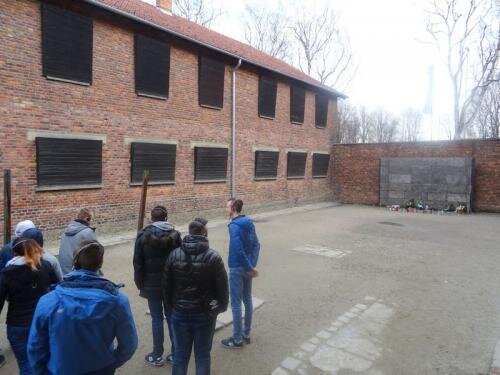 zswolborz.pl_zscku_w_wolborzu_wycieczak_do_Oswiecimia2