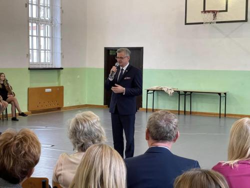 406269777 789220423008623 6850885822256834578 n