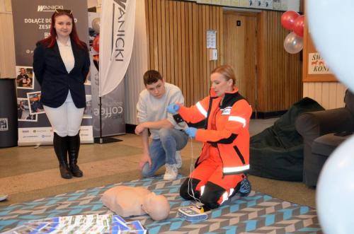 432218427 846129150651083 4116437999649935185 n