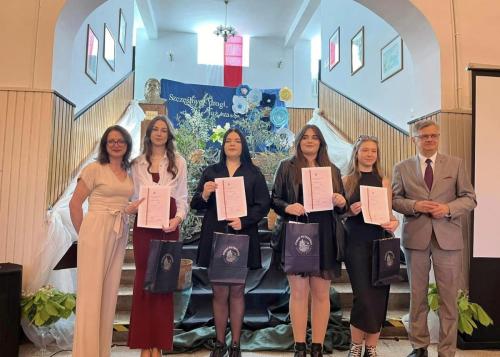 440167126 873397547924243 7109720232355659309 n