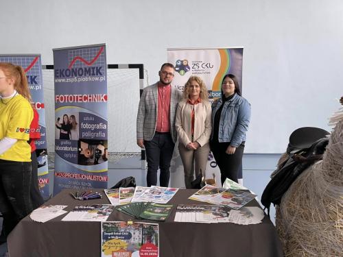 zswolborz.pl zscku w wolborzu targi1 08